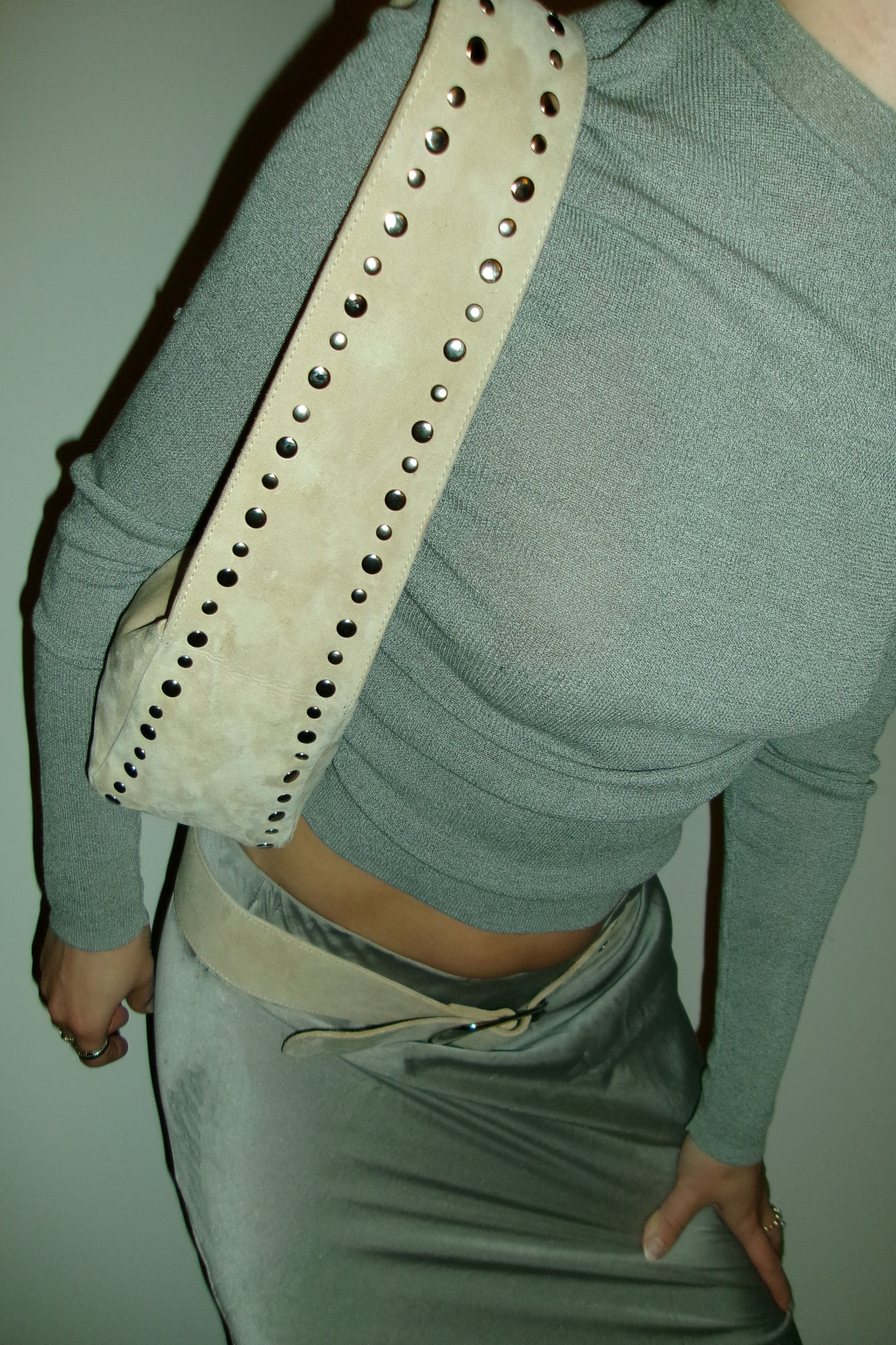 QUEENIE | CREAM SUEDE